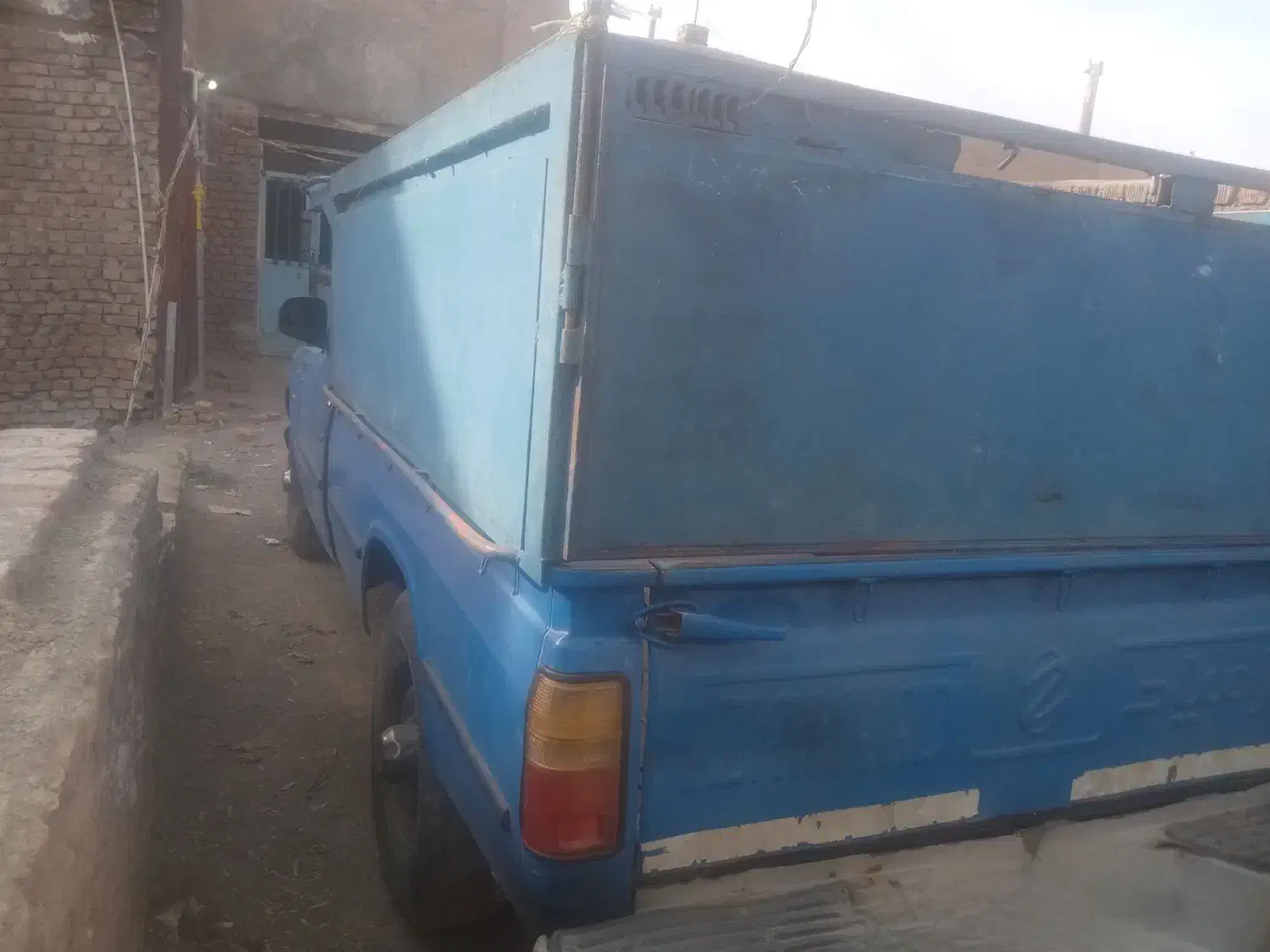 ماشین گازوئیلی دیزل نیسان|خودرو سواری و وانت|نهبندان, |دیوار