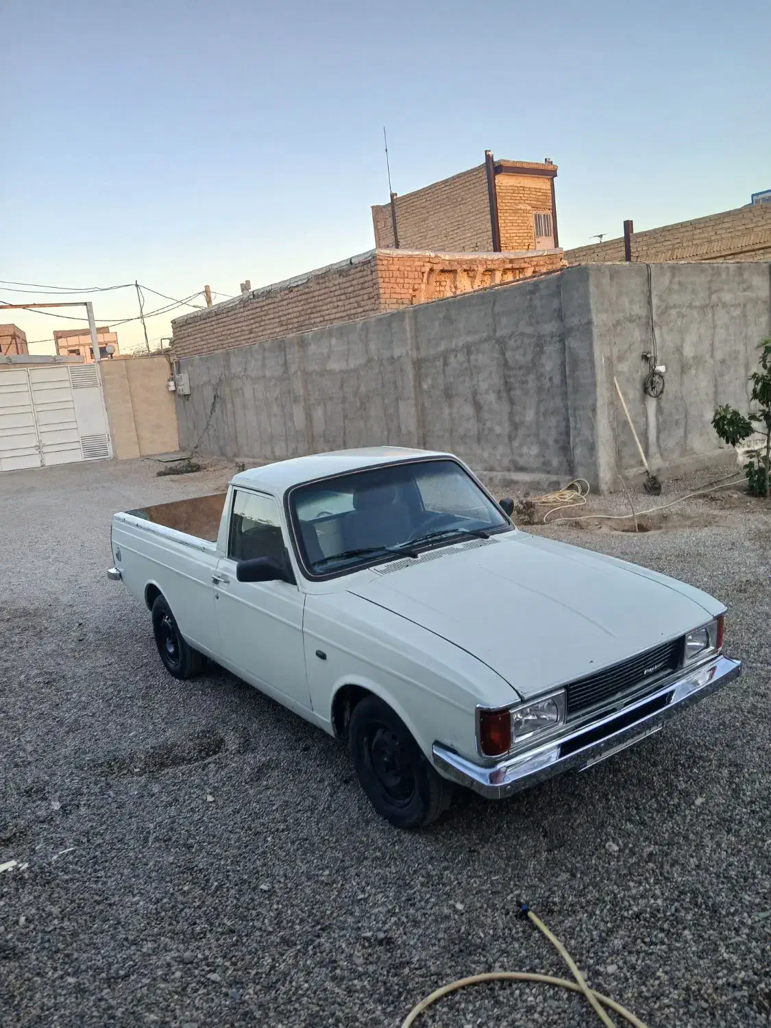 پیکان وانت مدل ۹۳تک سوز|خودرو سواری و وانت|تاکستان, |دیوار