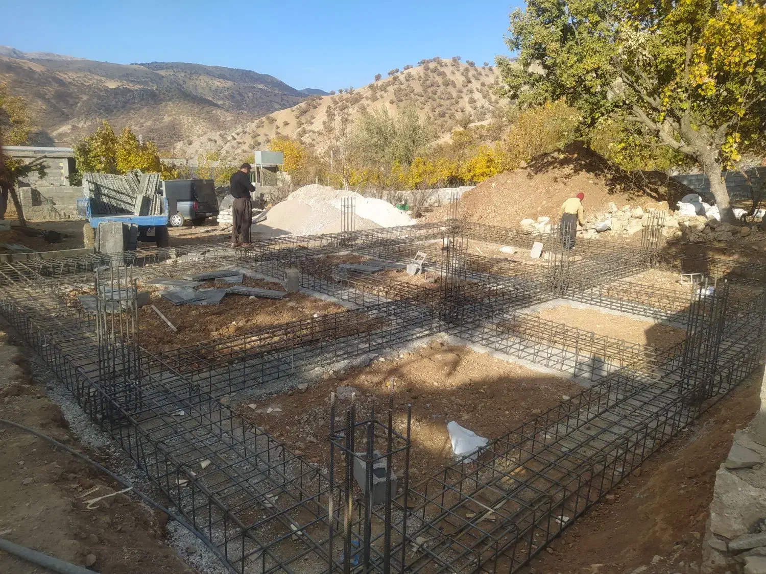 (بنایی ساختمان وقالبندی ارماتور بندی )|خدمات پیشه و مهارت|فارسان, |دیوار