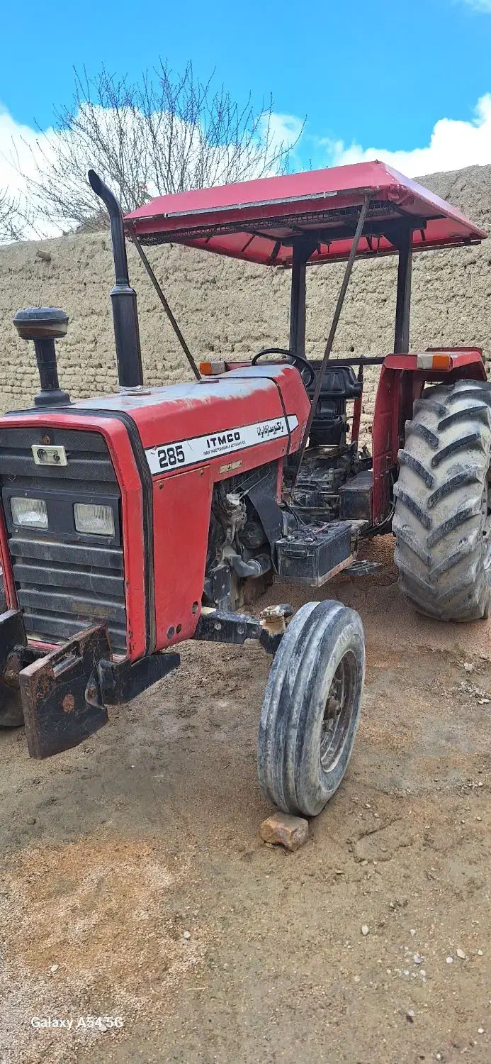 تراکتور مدل ۹۲|خودرو سنگین|بجنورد, |دیوار