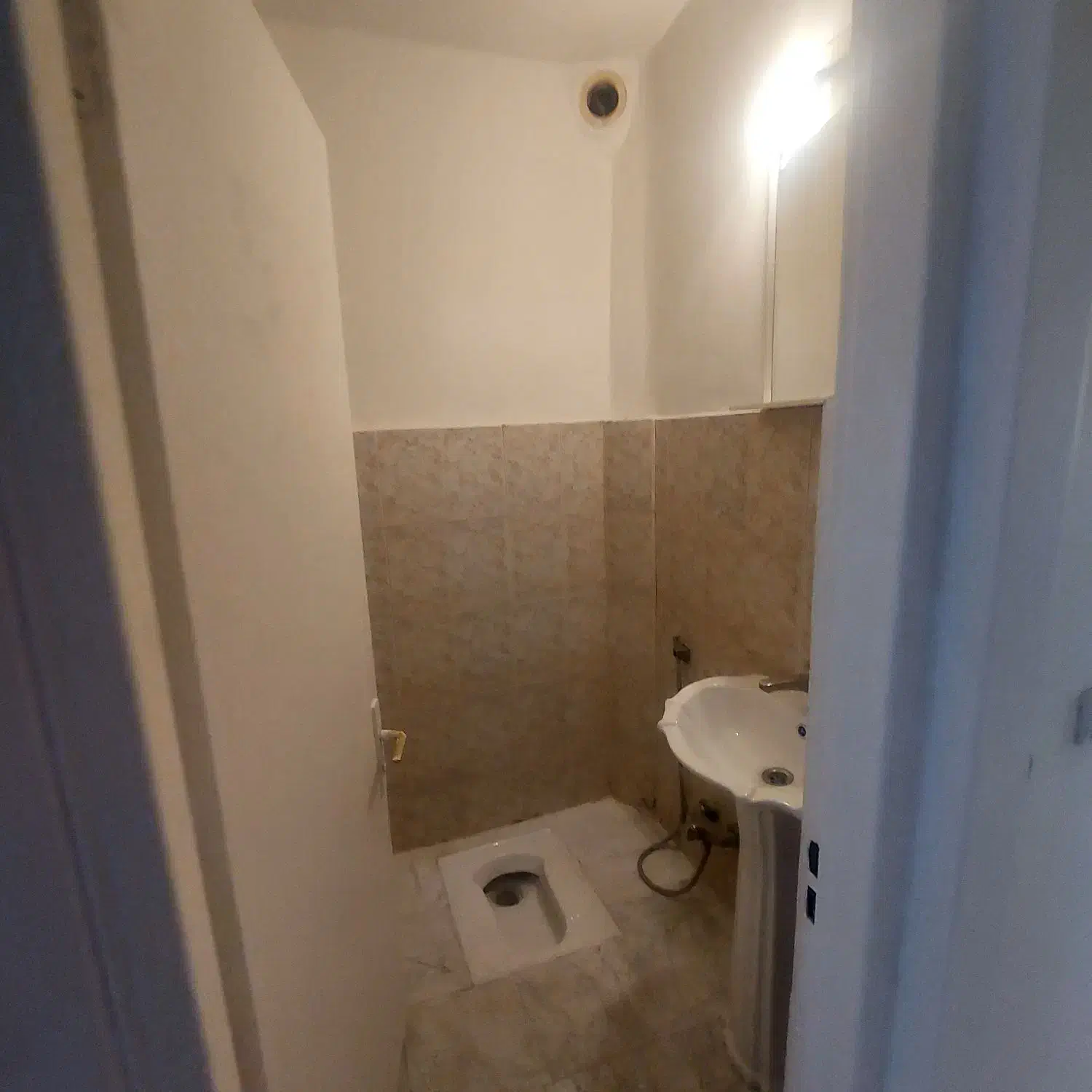 خیابان سراج ۹۰ متری ۲خواب تک واحدی