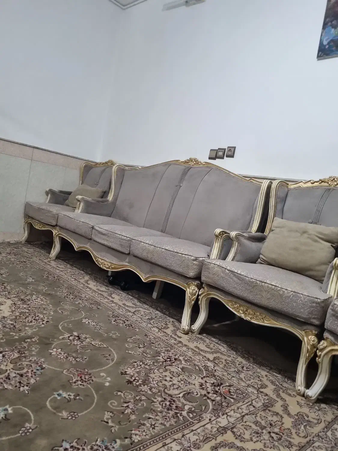 مبل7نفره کوئین فرانسوی درحدنو|مبلمان خانگی و میز عسلی|قم, شاد قلی|دیوار