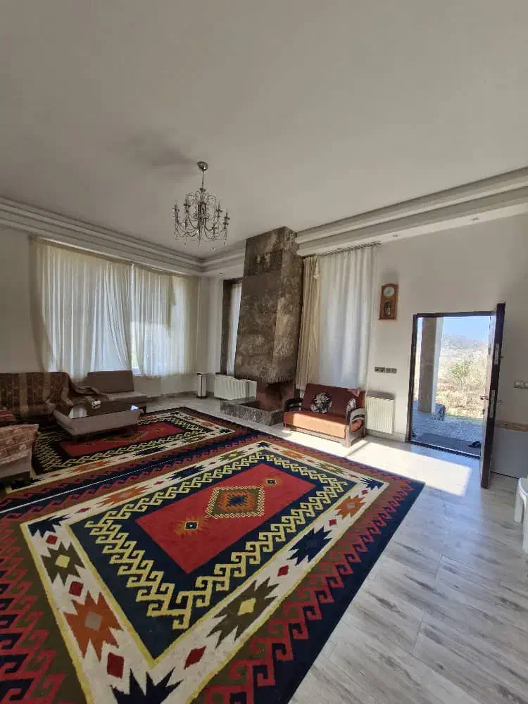 اجاره کوتاه مدت ویلای جنگلی مالک تایید هویت دار|اجارهٔ کوتاه‌مدت ویلا و باغ|لاهیجان, آهندان|دیوار