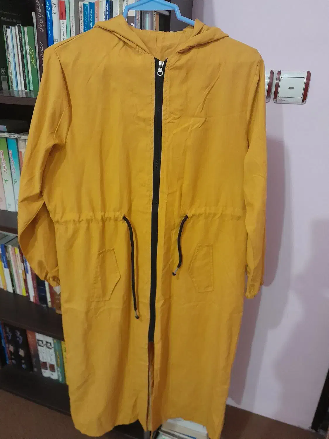 بارانی / بافت|لباس|مبارکه, |دیوار