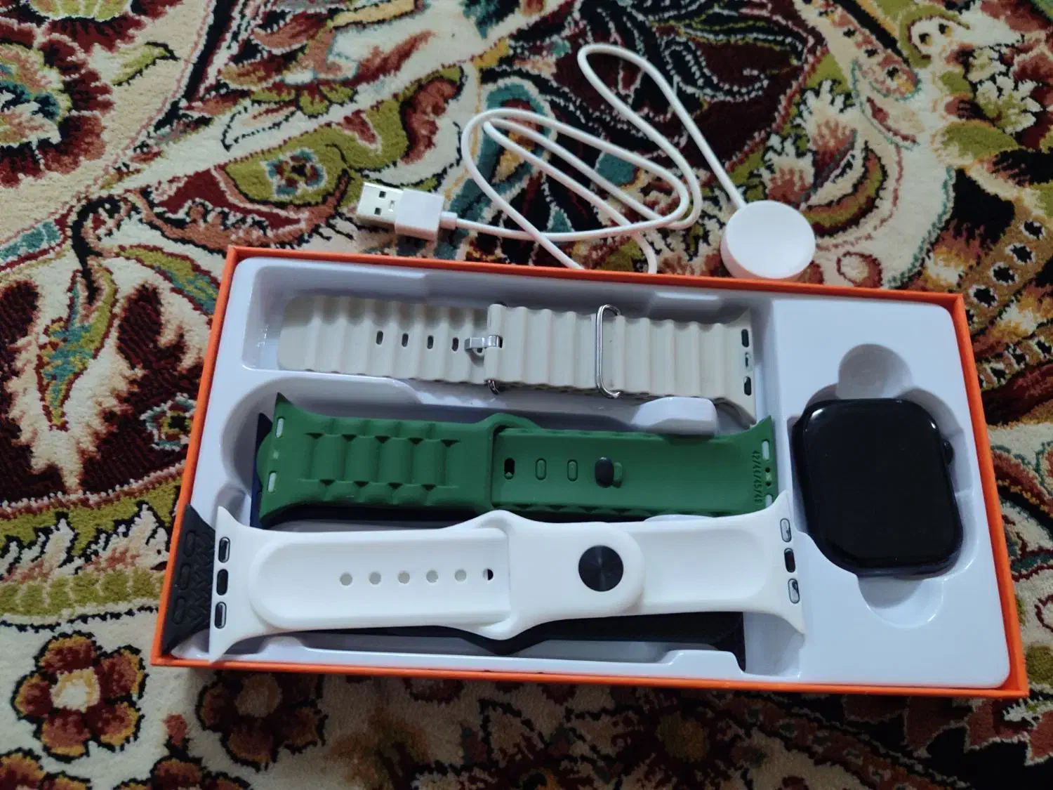 ساعت هوشمند|ساعت|مشهد, طبرسی شمالی|دیوار