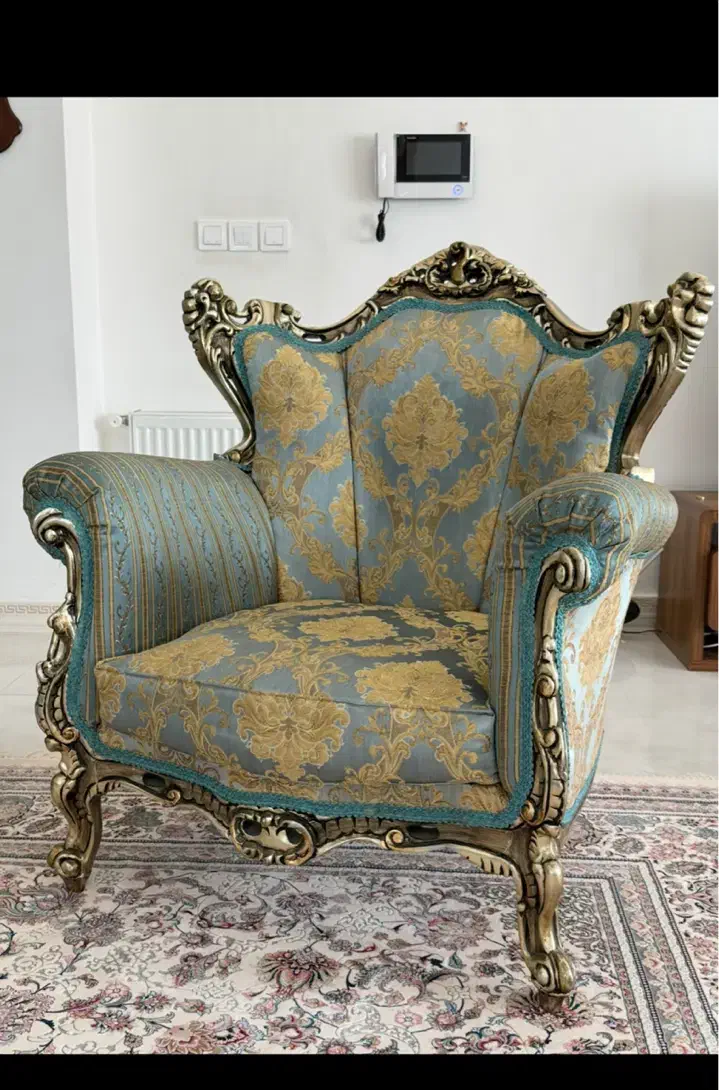 مبل سلطنتی ۹ نفره|مبلمان خانگی و میز عسلی|چالوس, |دیوار