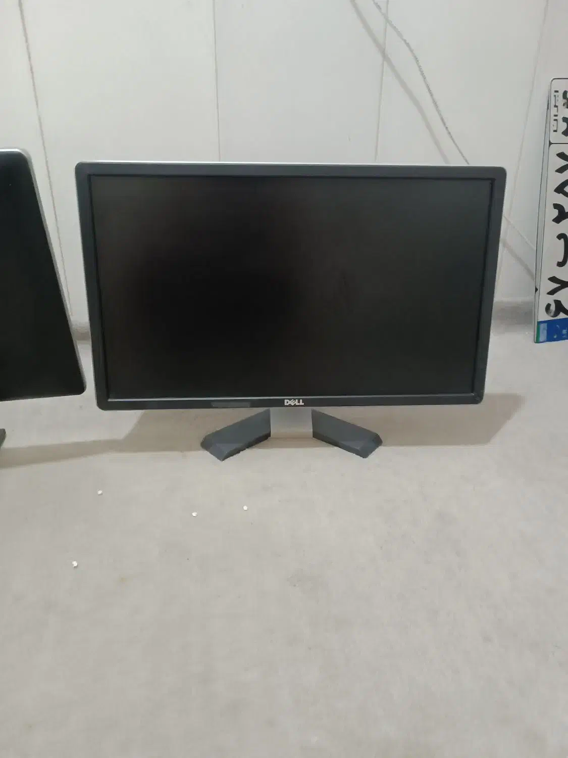 باسلام دو عدد مانیتور فول مارک دل|قطعات و لوازم جانبی رایانه|بندر امام خمینی, |دیوار