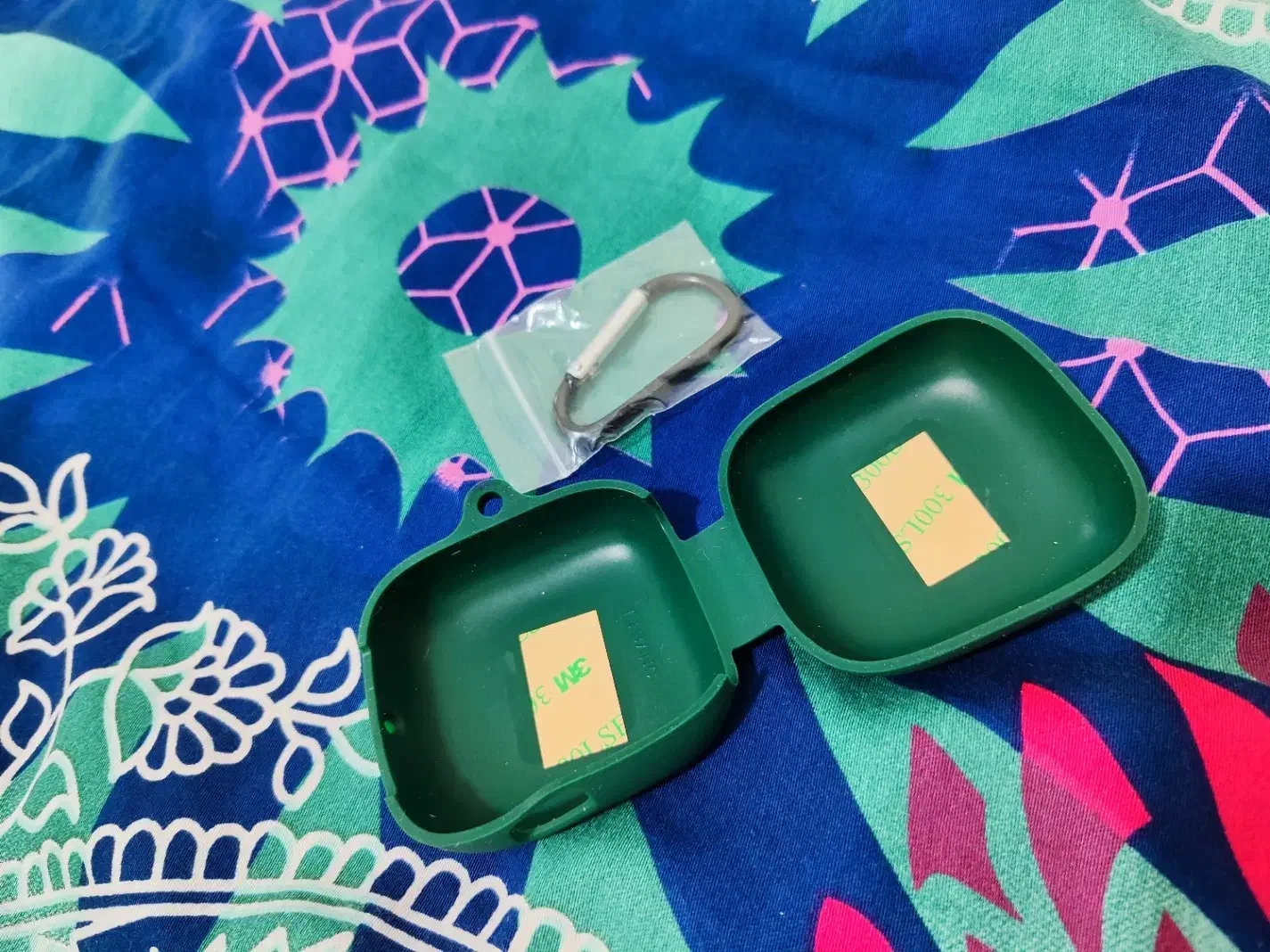 کاور ایرپاد|لوازم جانبی موبایل و تبلت|دماوند, دماوند|دیوار