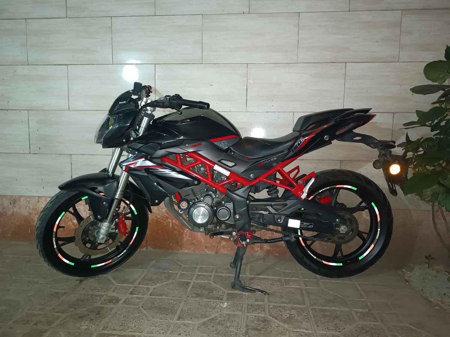 Benelli 150|موتورسیکلت|فردیس, شهرک ۱۱۰|دیوار