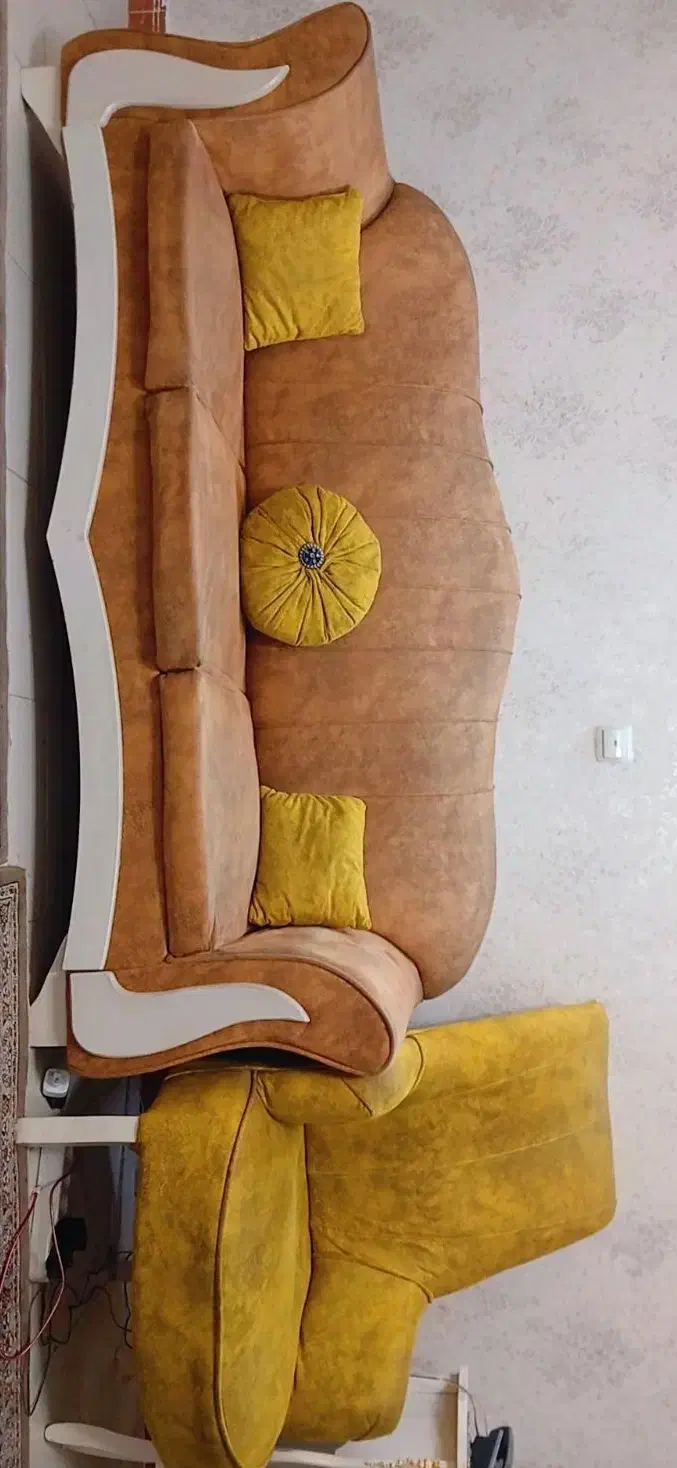 مبل ۷ نفره|مبلمان خانگی و میز عسلی|رشت, کوی مهر|دیوار