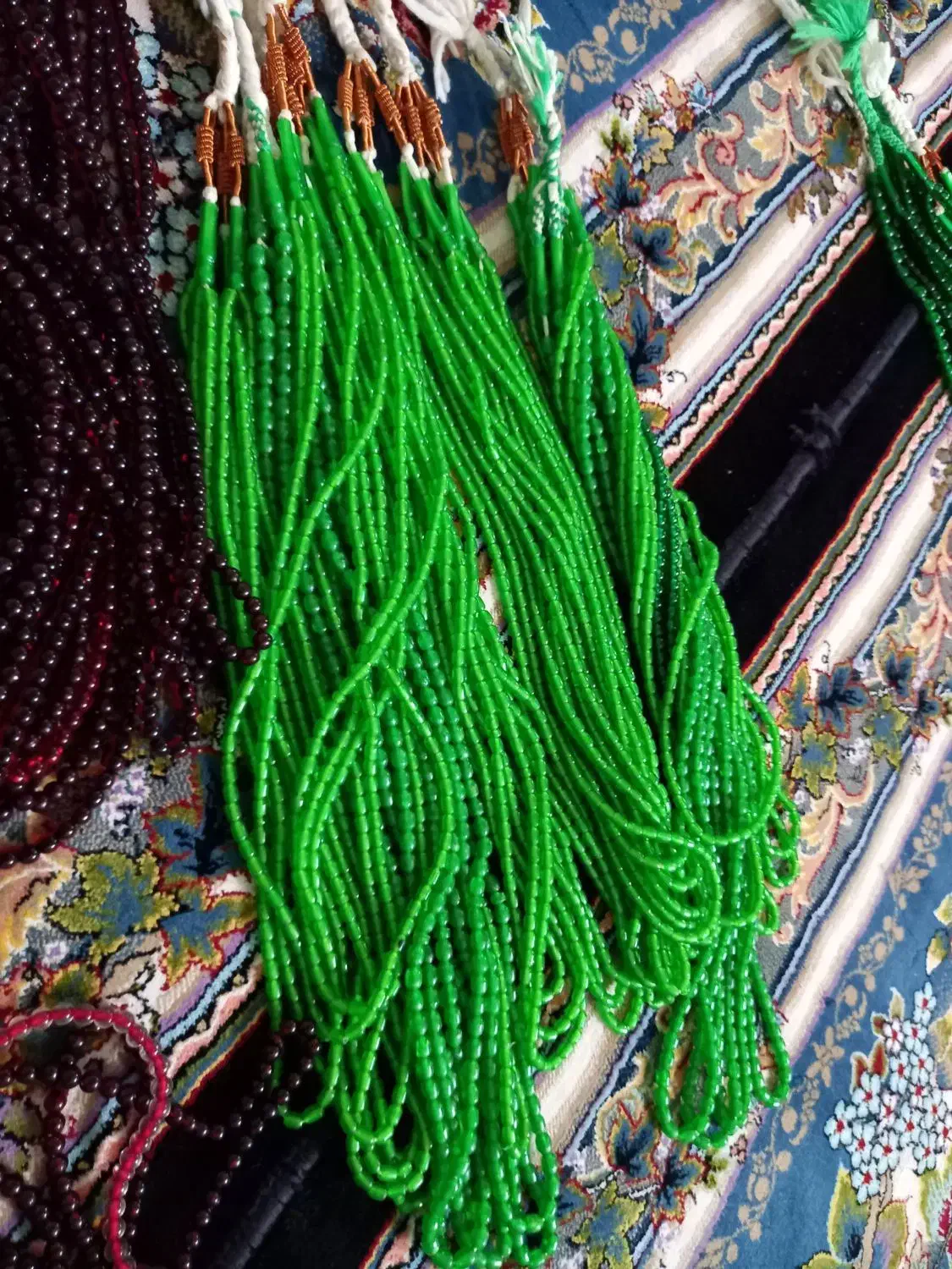 تسبیح|بدلیجات|مشهد, نیزه|دیوار