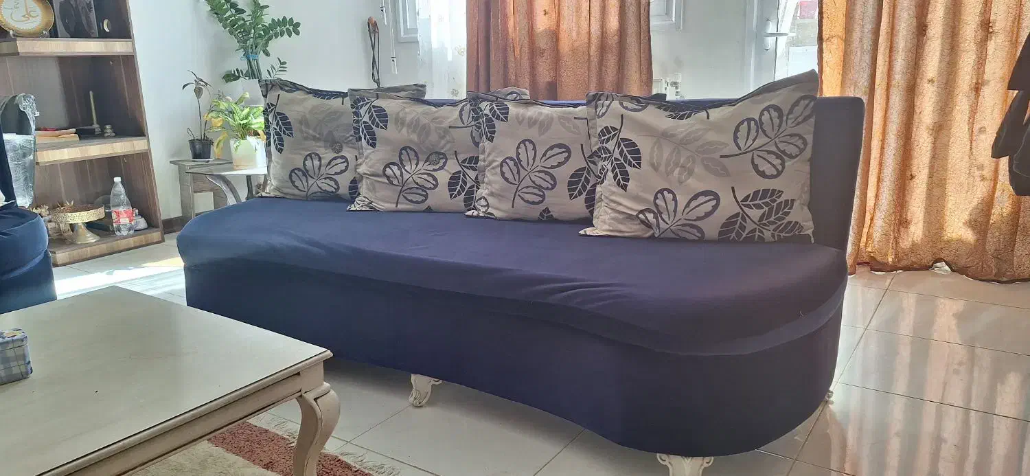 مبل ۷ نفره سالم|مبلمان خانگی و میز عسلی|شاهینشهر, شهرک میلاد|دیوار