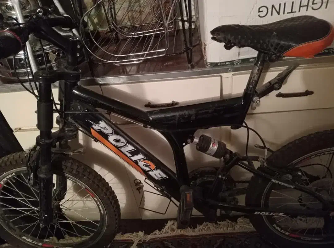 دوچرخه دنده دار پلیس سایز 26|دوچرخه، اسکیت، اسکوتر|سلماس, |دیوار