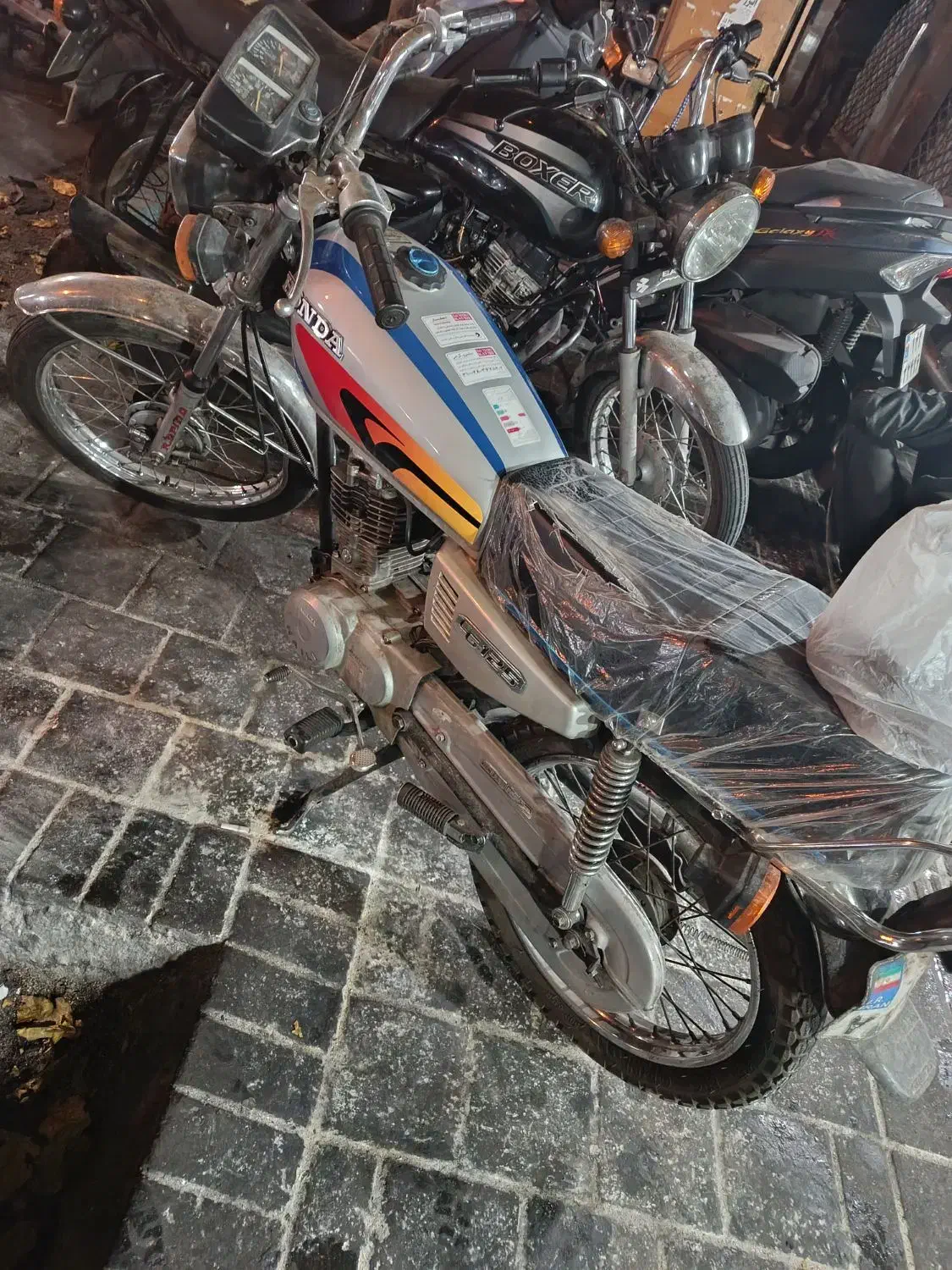 هندا ۱۲۵ مدل 93|موتورسیکلت|تهران, آهنگ|دیوار