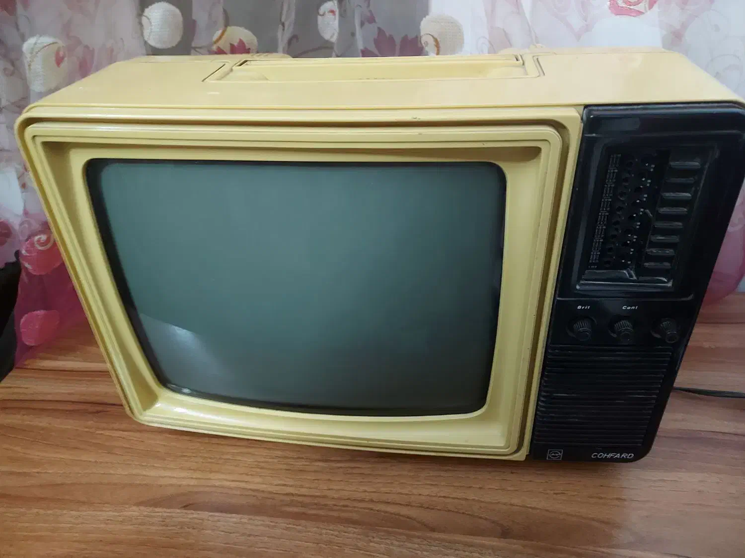 تلوزیون نوستالژی|تلویزیون و پروژکتور|اصفهان, پرتمان|دیوار