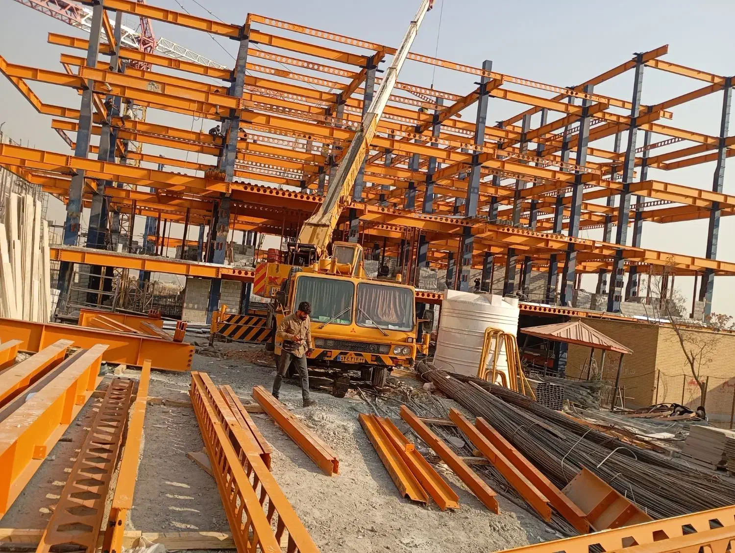 اجرا کننده اسکلت فلزی ساختمان|خدمات پیشه و مهارت|قرچک, داوود آباد|دیوار