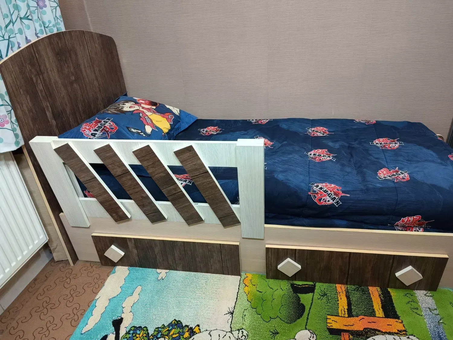 سرویس خواب کودک و نوجوان تمیز 3تکه همراه با تشک|تخت و سرویس خواب|کرج, باغستان|دیوار