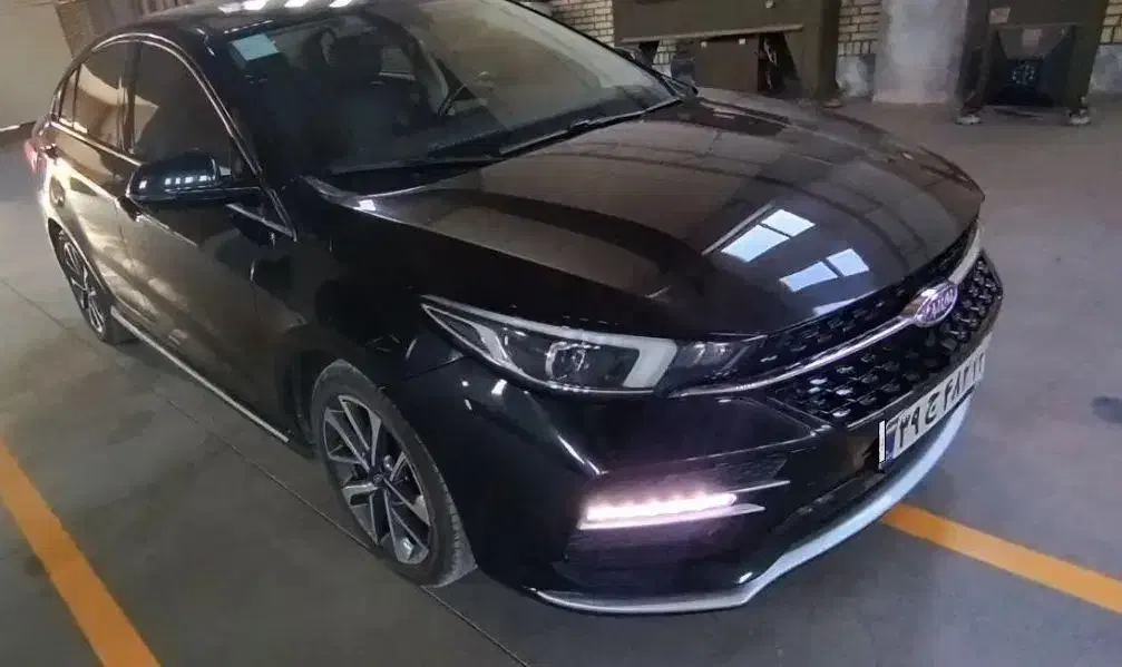 آریزو ۶ مشکی مدل ۱۴۰۱|خودرو سواری و وانت|مشهد, شهرک صنعتی توس|دیوار