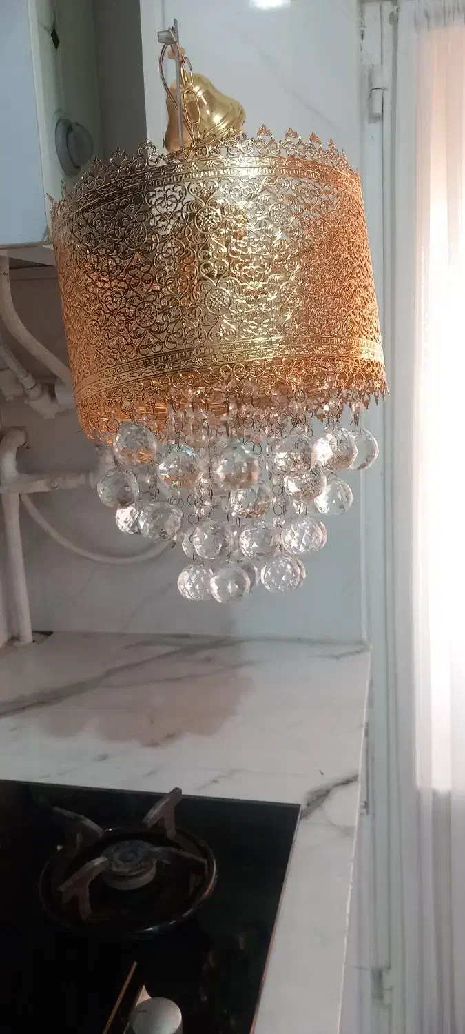 یک عدد لوستر درحد نو|لوستر و چراغ آویز|اسلام‌شهر, شهرک واوان|دیوار