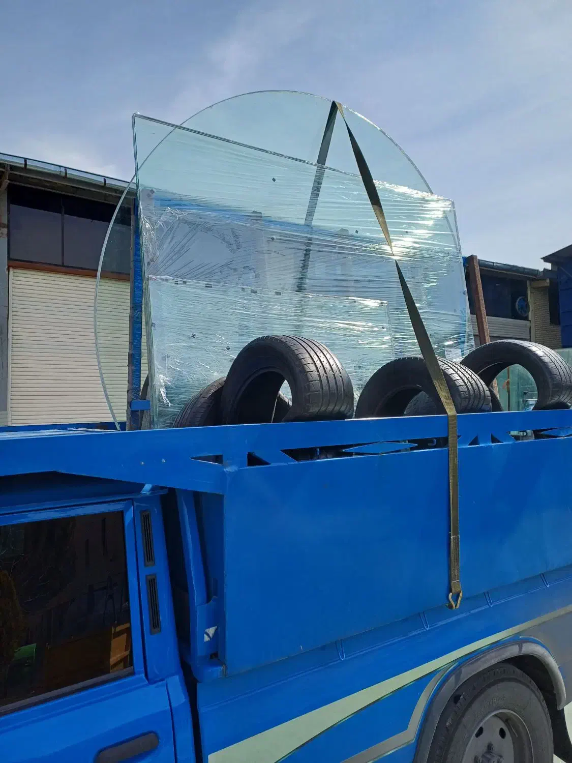 حمل شیشه خام لمینیت سکوریت نیسان خرکدار|خدمات حمل و نقل|فردیس, انبار نفت|دیوار