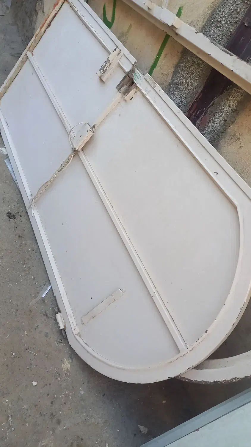 درب  اهنی( منزل)|مصالح و تجهیزات ساختمان|قم, نخودی|دیوار