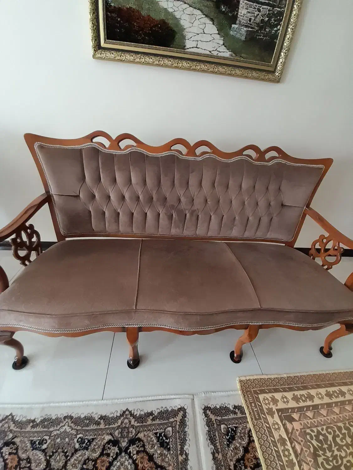 مبل ۷نفره مدل کلاسیک|مبلمان خانگی و میز عسلی|هشتگرد, فاز ۲ مهستان|دیوار