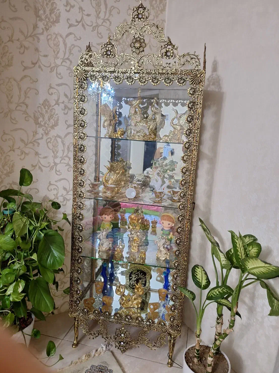 میز تلویزیون، بوفه، ساعت ایستاده برنز اصل و محکم|میز تلویزیون|محمدشهر, محمدشهر|دیوار