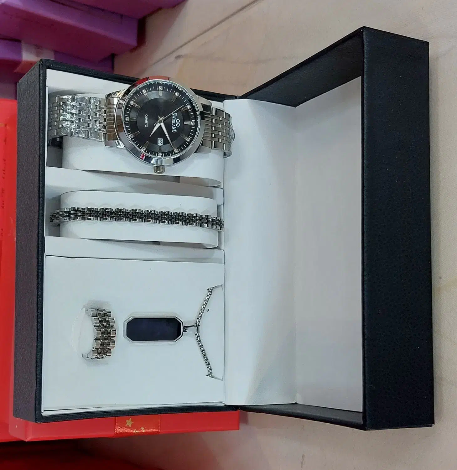 هدیه ولنتاین|زیورآلات و اکسسوری|دهگلان, |دیوار