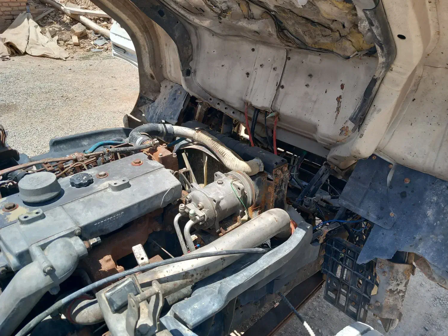 فوتون کمپرسی|خودرو سنگین|بروجن, |دیوار