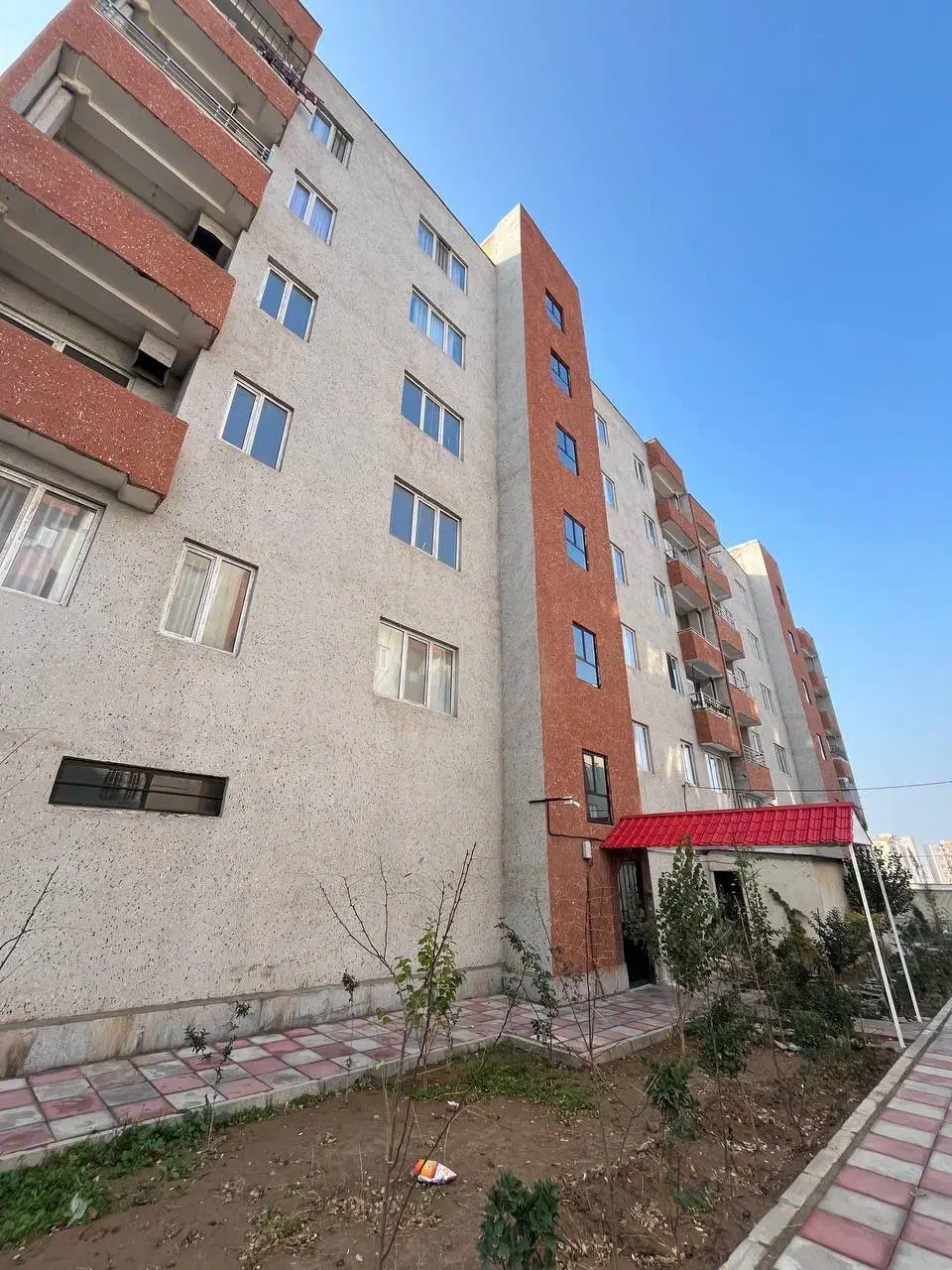 فروش واحد خیابان سرزمین|فروش آپارتمان|هشتگرد, شهرک آرتیمان|دیوار