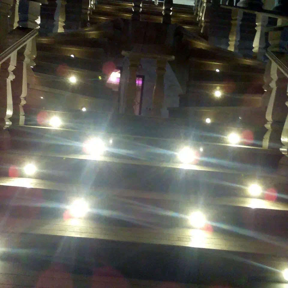 برقکاری ...|خدمات پیشه و مهارت|تهران, فرمانیه|دیوار