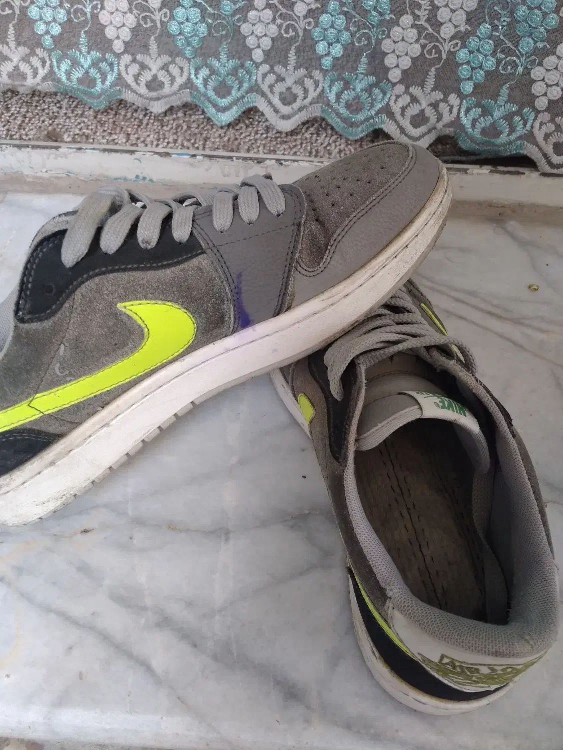 یک جفت کفش درحد نو بفروش میرسد.|کیف، کفش، کمربند|اندیمشک, |دیوار