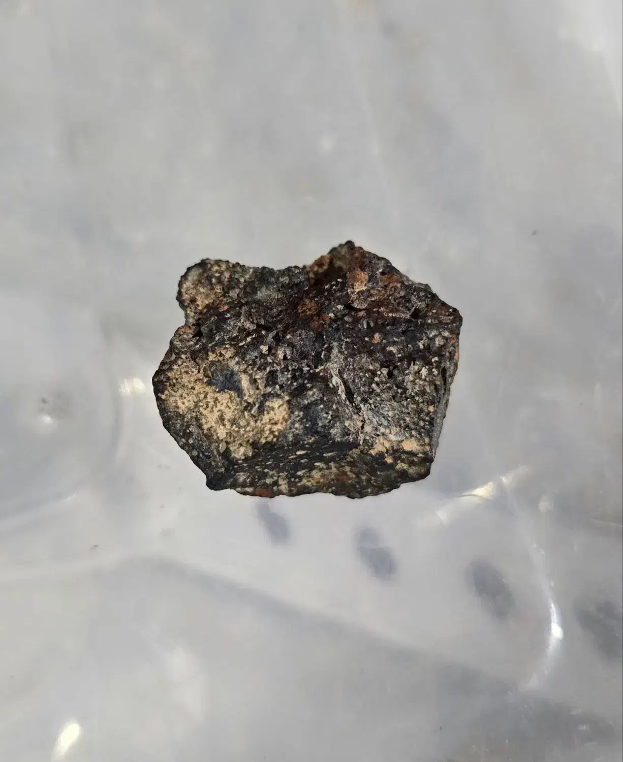 سنگ مشکوک|کلکسیون اشیاء عتیقه|لردگان, |دیوار