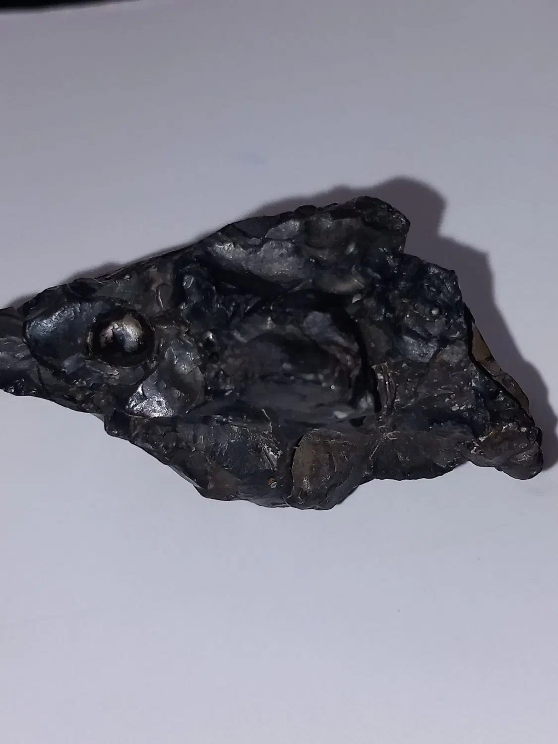 سنگ اسمانی|جواهرات|پرند, فاز ۶|دیوار