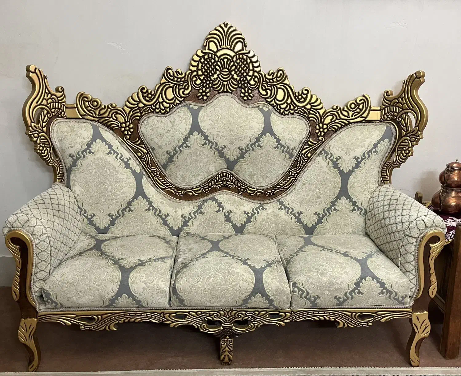 مبل سلطنتی|مبلمان خانگی و میز عسلی|سبزوار, غرب نیروگاه|دیوار