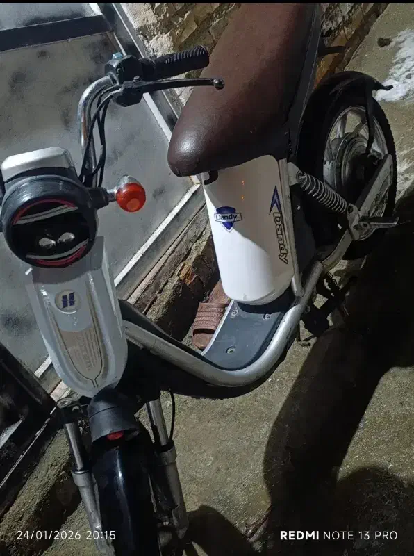 موتور برقی|موتورسیکلت|سلماس, |دیوار