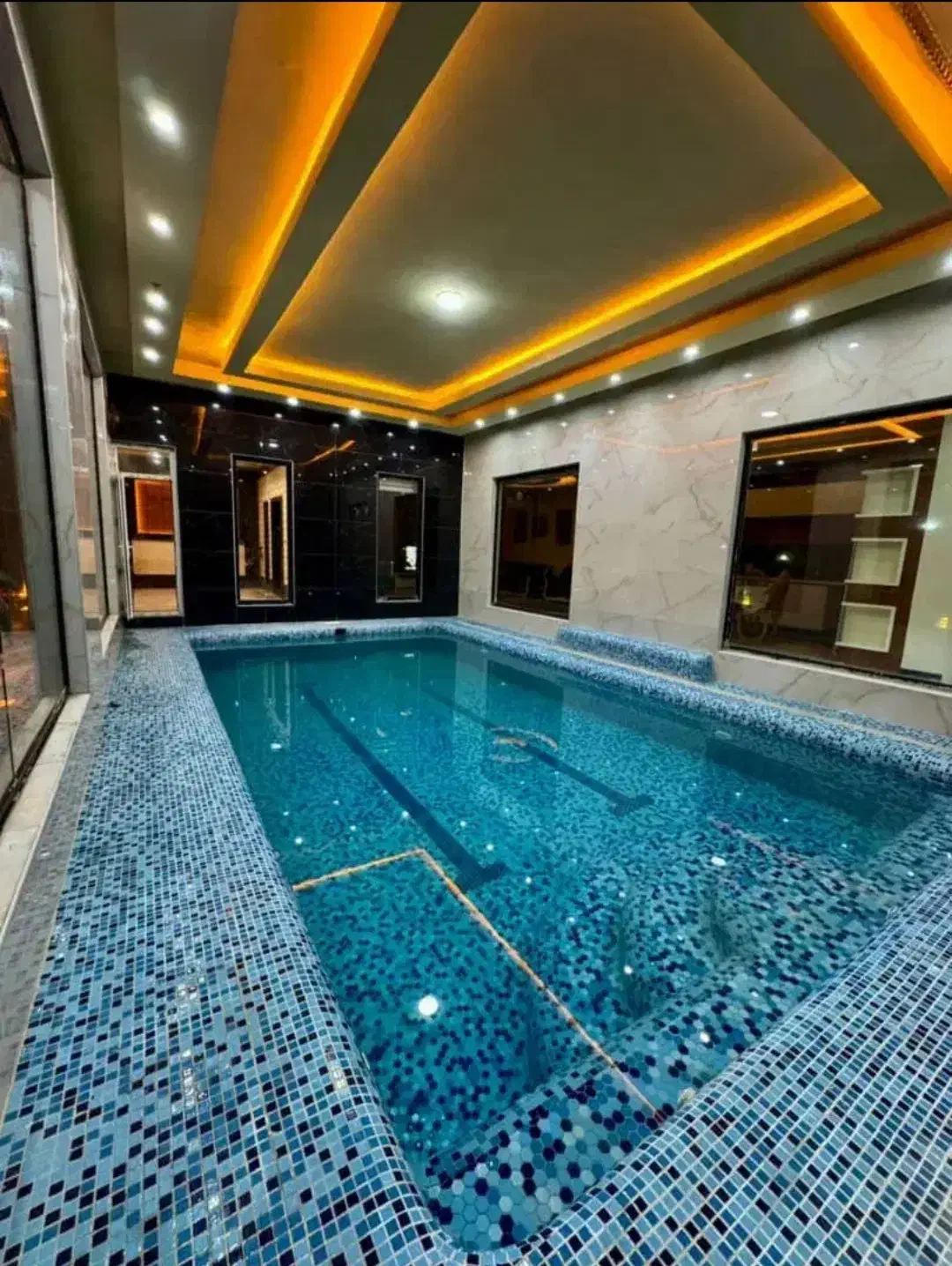 اجاره ویلا روزانه|اجارهٔ کوتاه‌مدت ویلا و باغ|ورامین, ورامین|دیوار