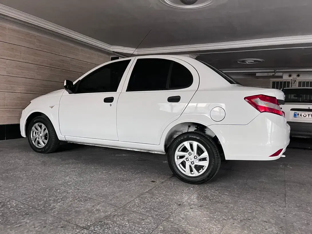 ساینا بی رنگ|خودرو سواری و وانت|تهران, شهر زیبا|دیوار