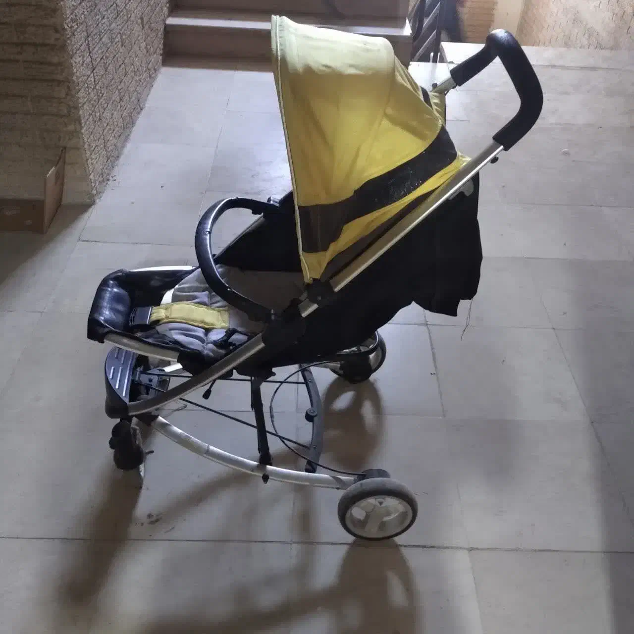 کالسکه آنجل.خارجی|کالسکه و لوازم جانبی|رباط‌کریم, شهرک والفجر|دیوار