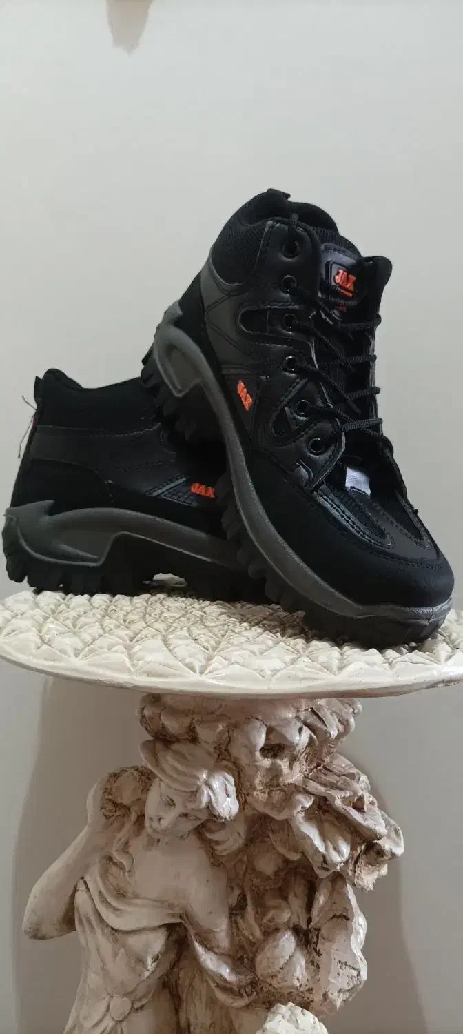 کفش جکس ۴۲ چرم اصل مخصوص باران و برف|کیف، کفش، کمربند|رشت, گلسار|دیوار