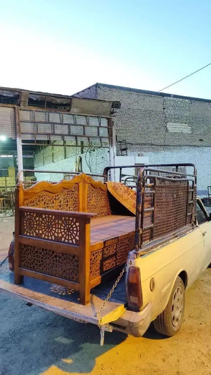 تخت سنتی و مبلمان سنتی 2 متر در 80|مبلمان خانگی و میز عسلی|دهاقان, |دیوار