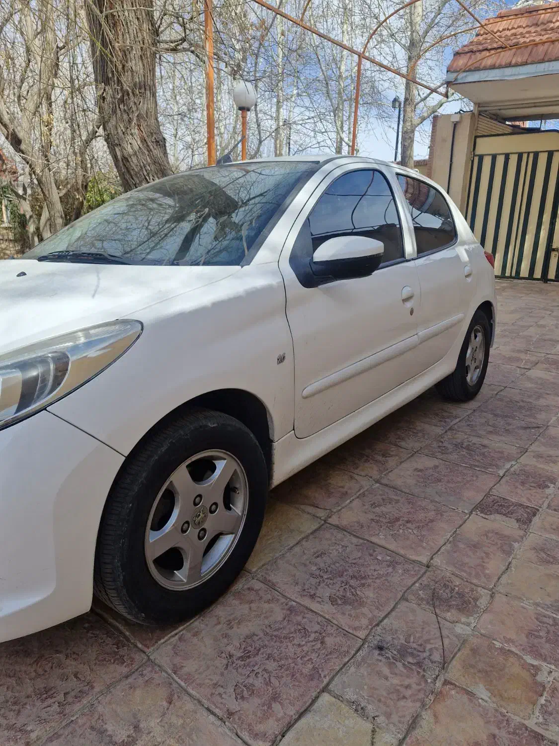 ۲۰۷|خودرو سواری و وانت|کرمان, |دیوار