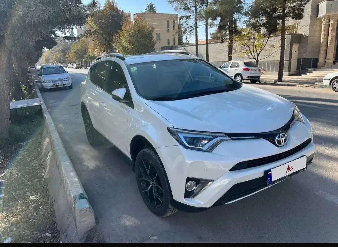 راوفور2016|خودرو سواری و وانت|سیرجان, |دیوار