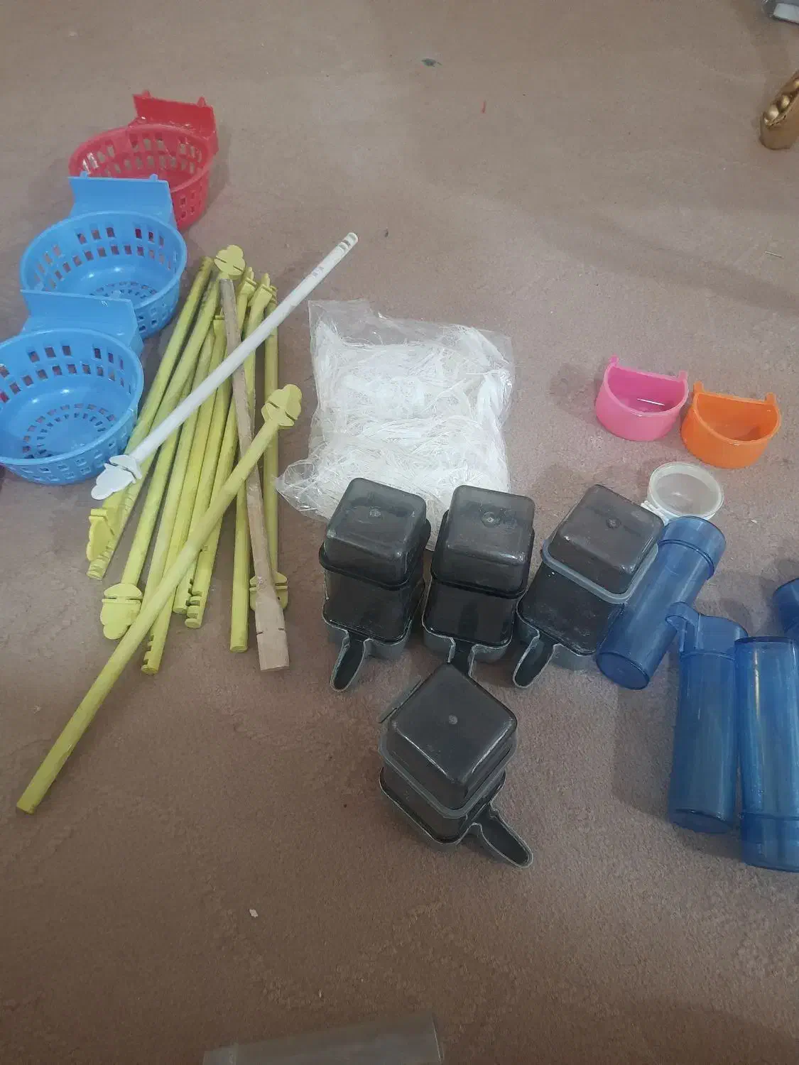 وسایل قفس قناری|لوازم جانبی حیوانات|میانه, |دیوار