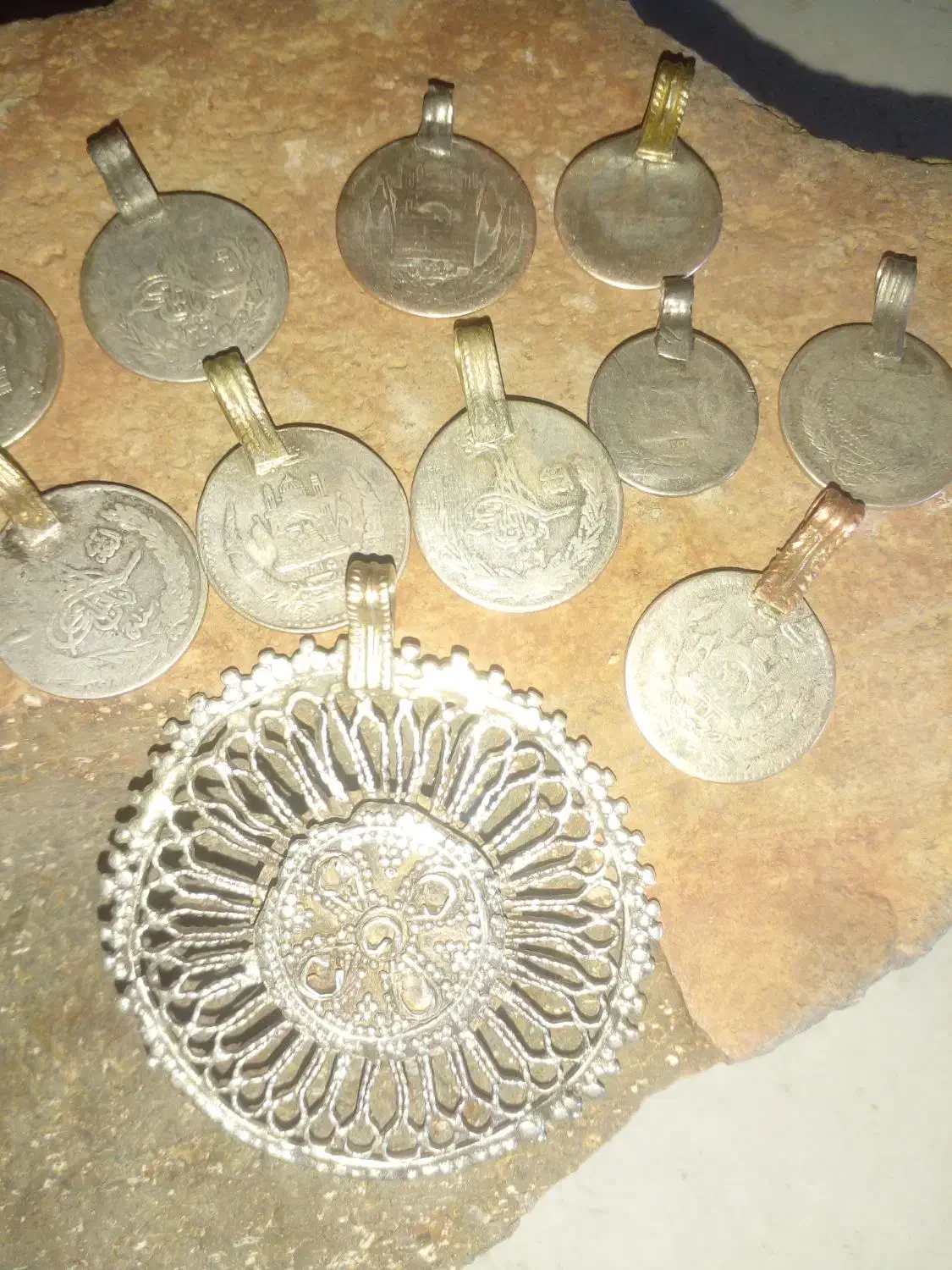 سکه نقره نیم افغان واریز قدیمی دست ساز|کلکسیون اشیاء عتیقه|کرج, گلدشت|دیوار