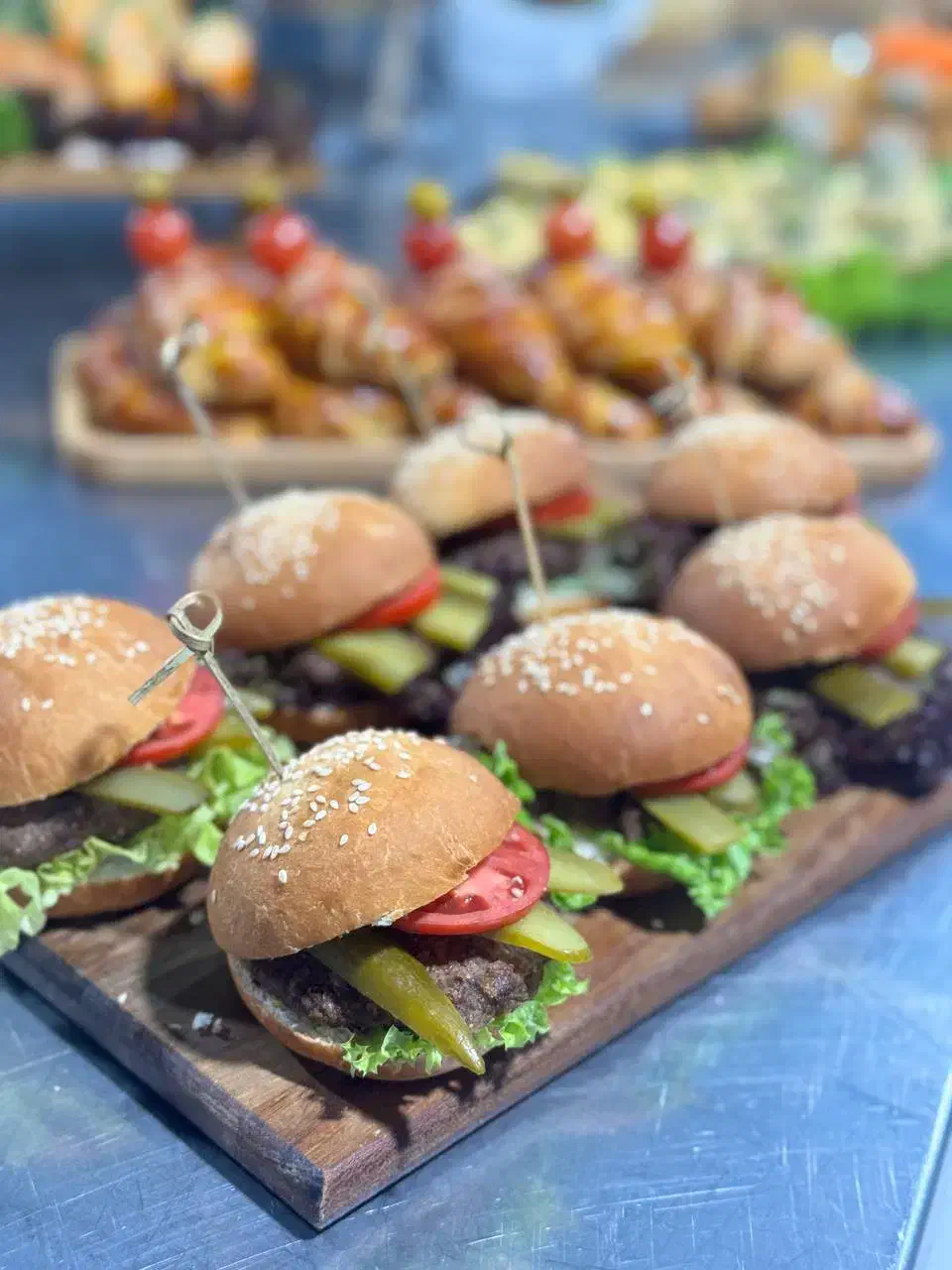 قبول سفارشات برای مجالس|خدمات پذیرایی، مراسم|ارومیه, |دیوار