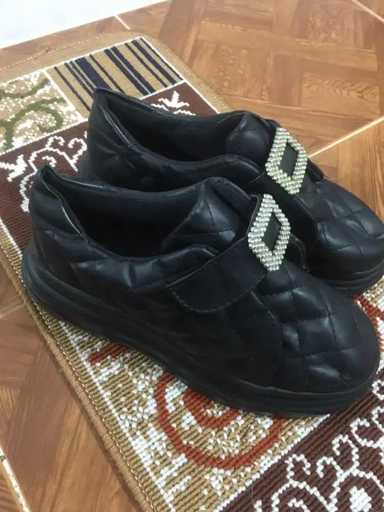 کتونی های زیباوتک سایزمونده|کیف، کفش، کمربند|آزادشهر, |دیوار