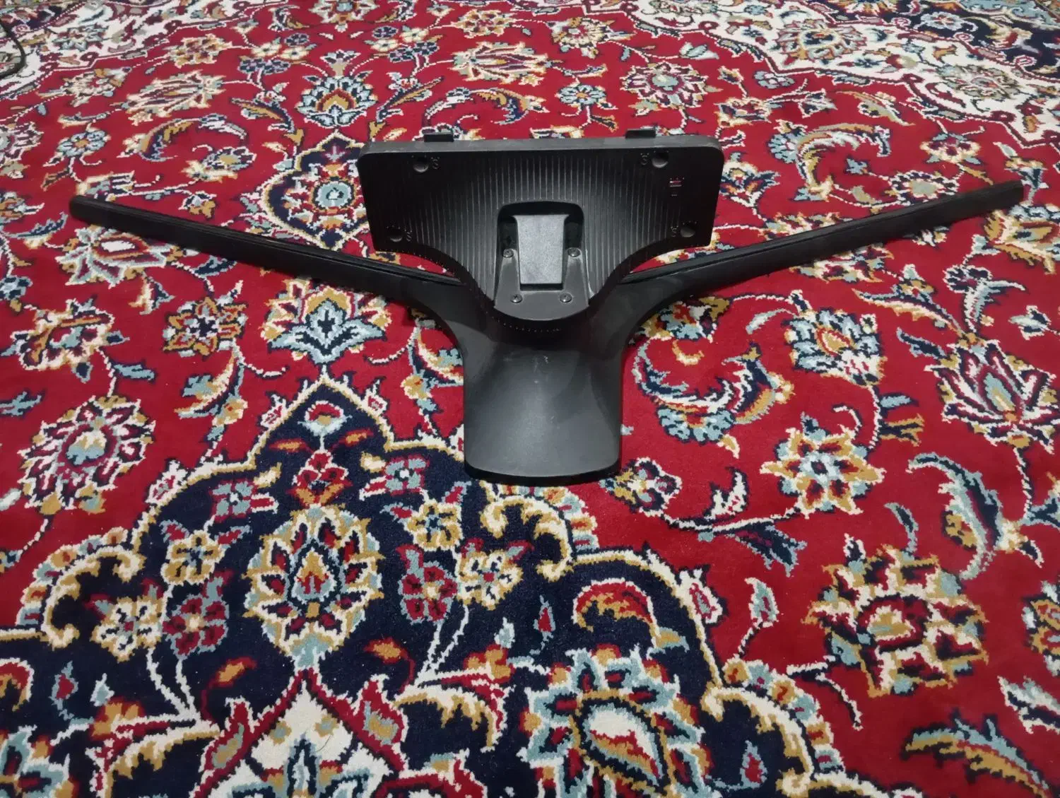 پایه تلویزیون|تلویزیون و پروژکتور|رباط‌کریم, رباط‌کریم|دیوار