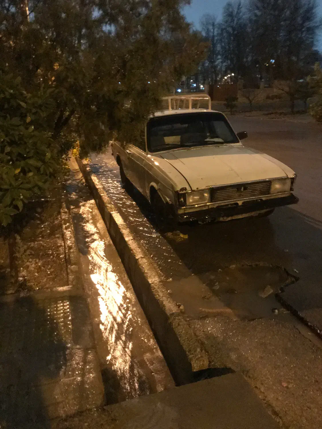 پیکان وانت دوگانه ۸۷|خودرو سواری و وانت|شیراز, شهرک گلدشت حافظ|دیوار