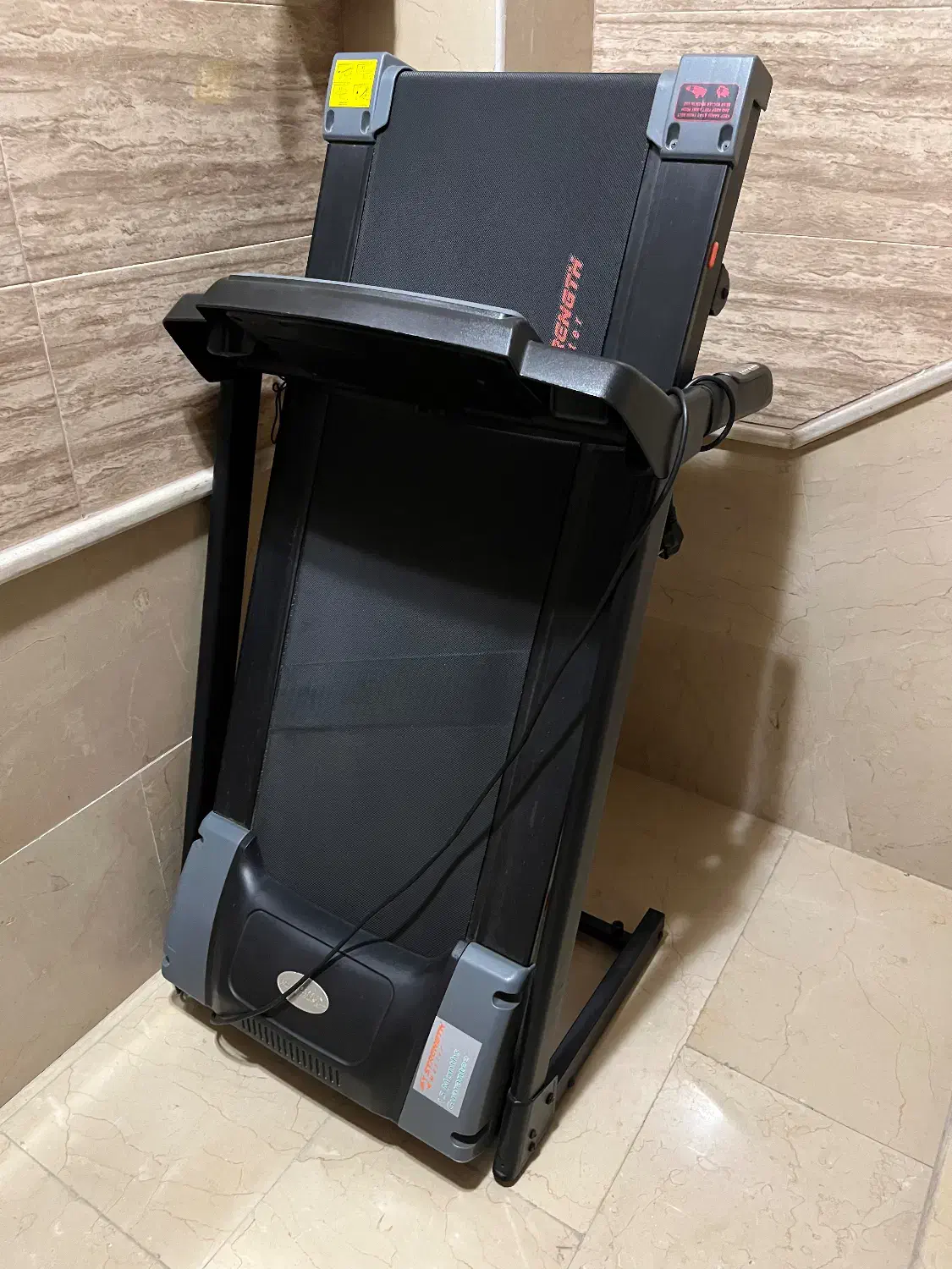 تردمیل خانگی تایوانی در حد نو|تجهیزات ورزشی|رشت, دیلمان|دیوار